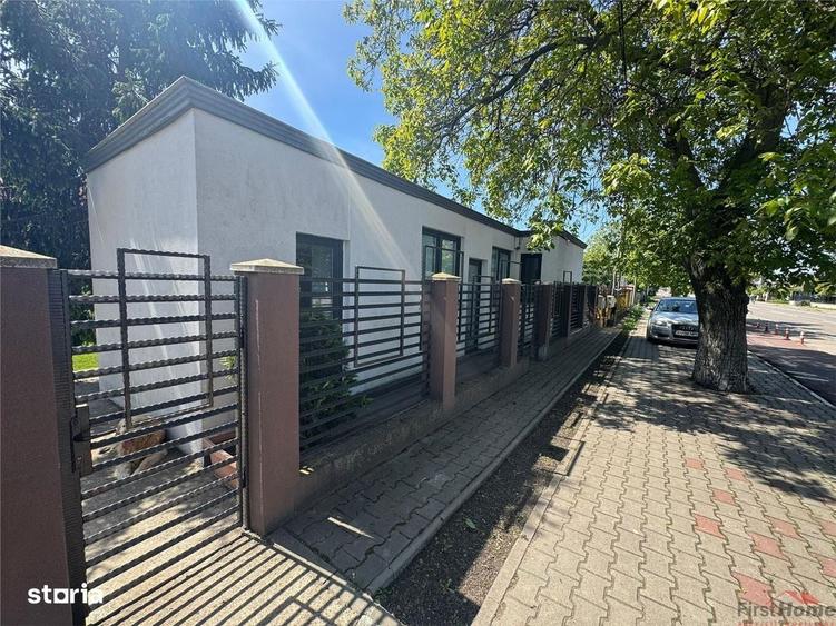 Spațiu comercial, de 40 mp, în Petrești