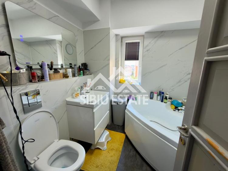 Apartament cu 3 camere decomandat, mobilat în Terezian
