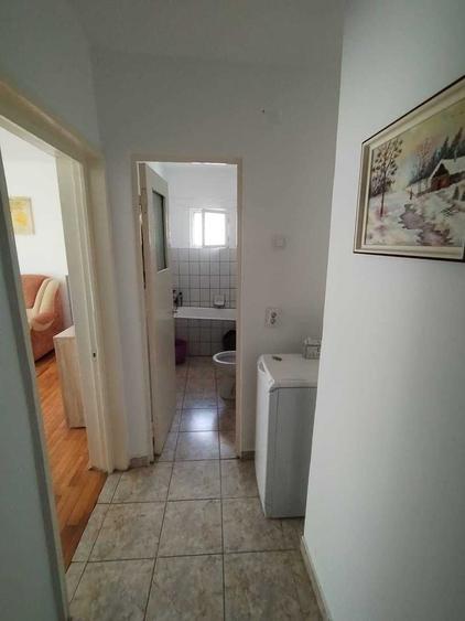 Garsonieră semidecomandată în Unirii Sud