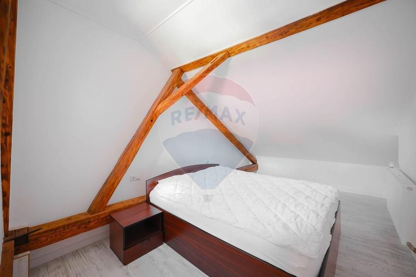 Apartament cu 3 camere decomandat în Ultracentral