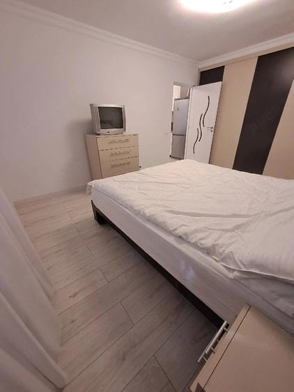 Apartament cu 3 camere decomandat în Ozana