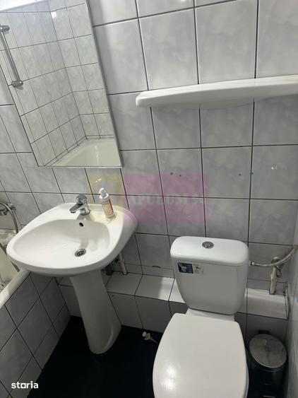 Garsonieră decomandată, mobilată în 1 Mai