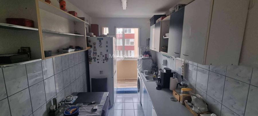 Apartament 3 cam 0722503873