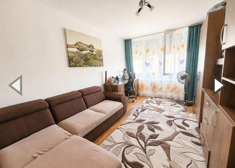 Apartament cu 3 camere decomandat în Iosia