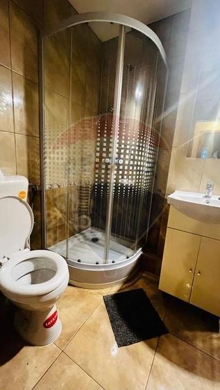 Apartament cu 3 camere decomandat, mobilat în Traian