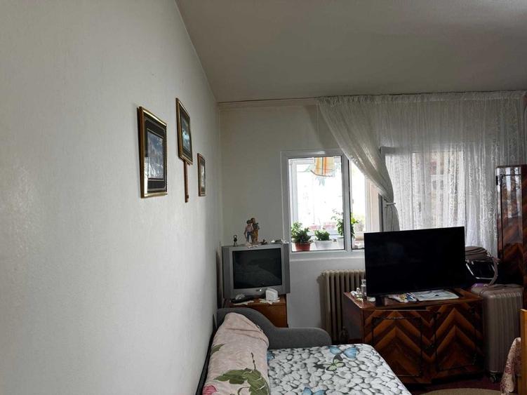 Garsonieră decomandată în Alexandru cel Bun