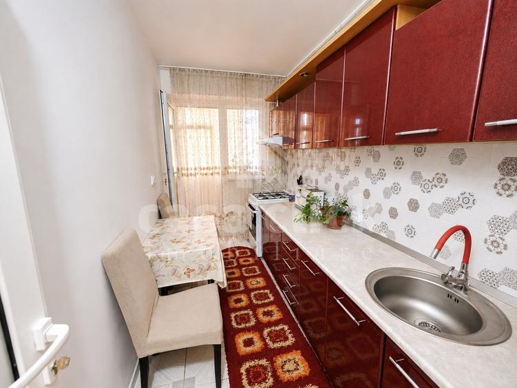 Apartament cu 2 camere decomandat în Micro 14