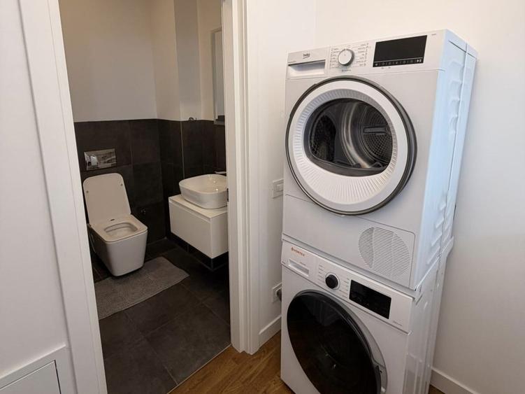 Apartament cu 3 camere, mobilat în Pipera