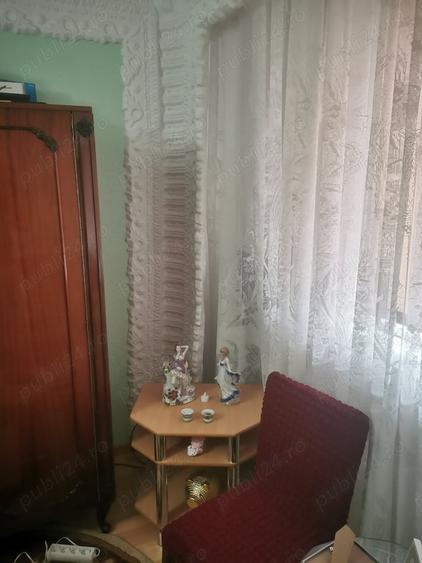 Apartament cu 3 camere semidecomandat în Râmnicu Sărat