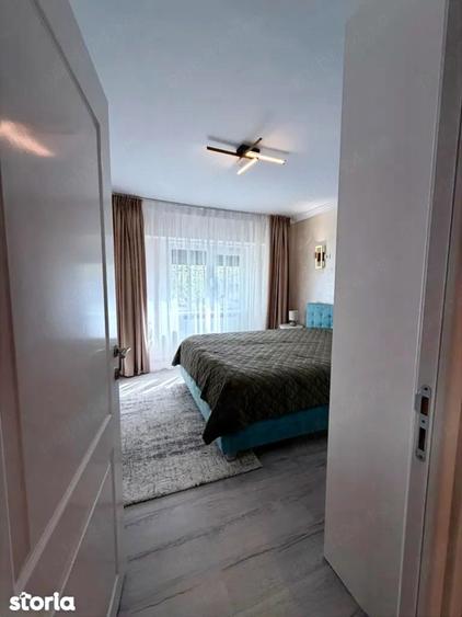 Apartament cu 3 camere decomandat în Ștefan cel Mare