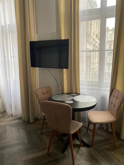 Garsonieră decomandată, mobilată în Ultracentral