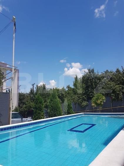 Apartament cu 3 camere semidecomandat, mobilat în Plaiul Vulcanești