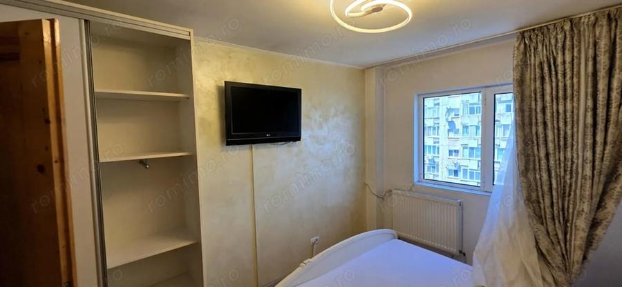 Apartament 3 camere de vanzare Cranga?i 75 mp bloc 1982 - 1