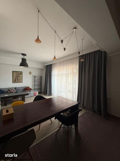 Apartament cu 2 camere decomandat în Centrul Civic