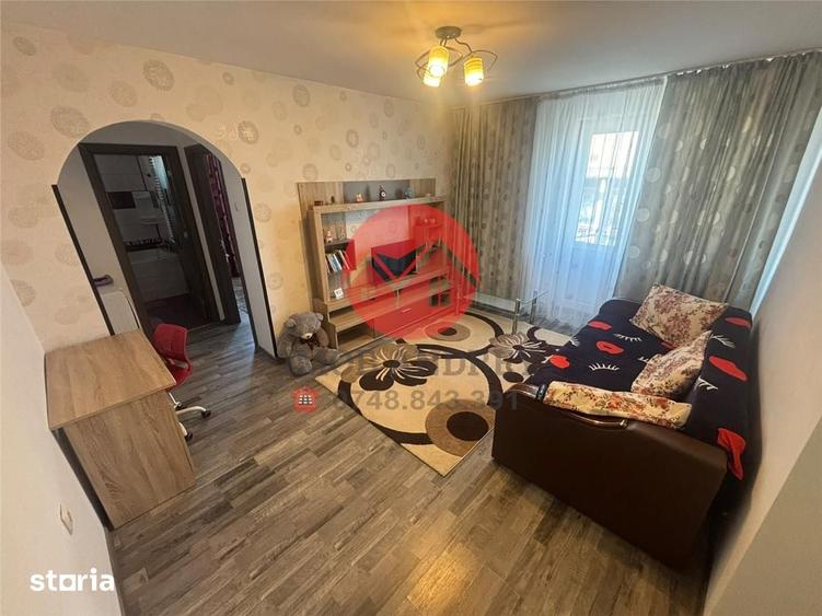 Apartament cu 2 camere decomandat în Faleză