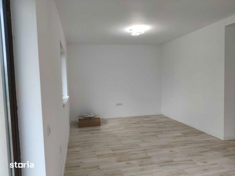 Inchiriez casa tip duplex - 5