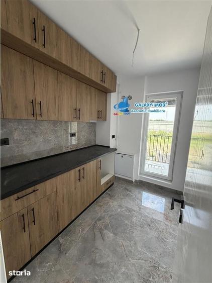 Apartament cu 2 camere decomandat în Central — fotografia 1
