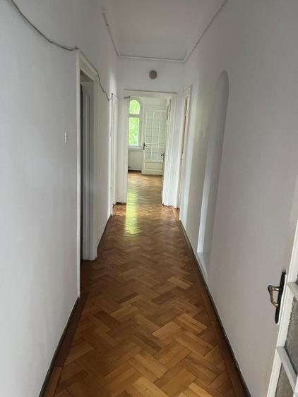 Spațiu comercial, de 79.339996337891 mp, în Domenii