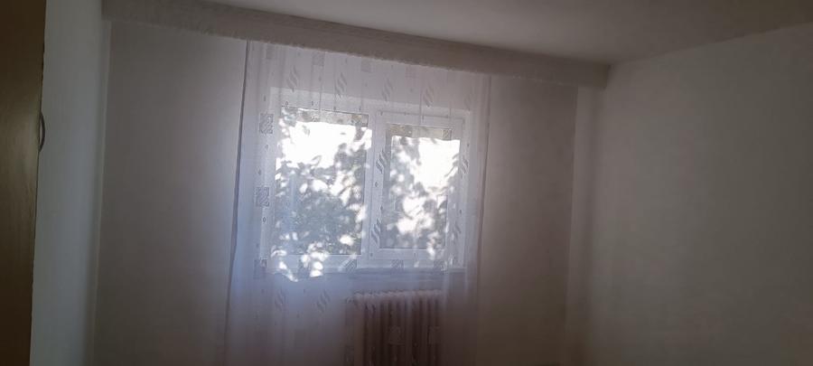 Apartament cu 3 camere decomandat în Nord