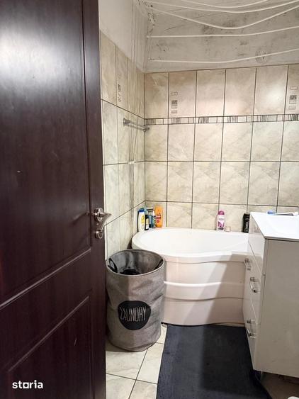 Apartament cu 3 camere decomandat în Micălaca