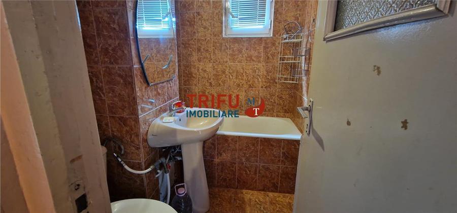 Apartament cu 3 camere decomandat, mobilat în Ampoi 1
