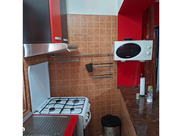 Apartament cu 2 camere în Tei