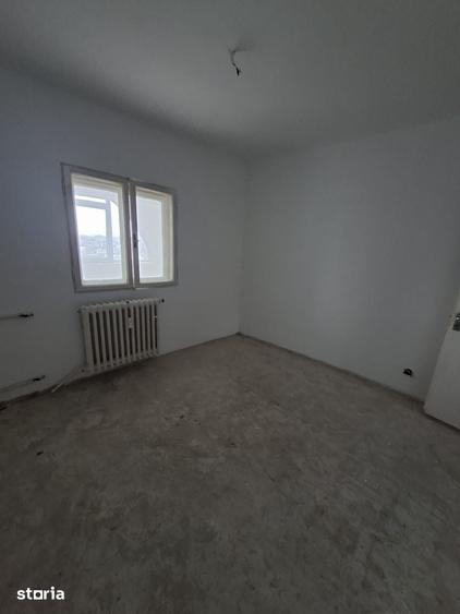 Apartament cu 3 camere în Coiciu