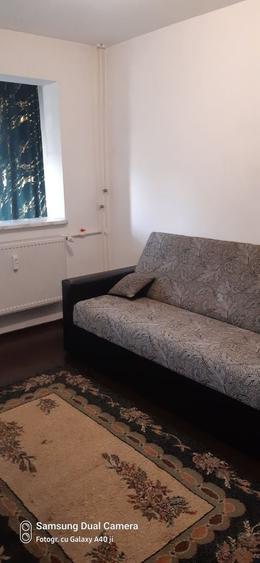 Garsonieră semidecomandată în Rovine