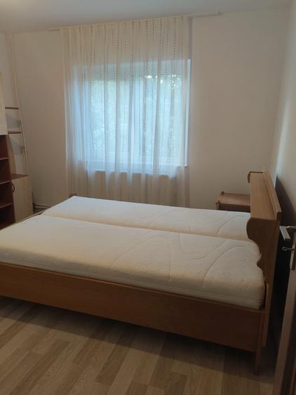 Apartament cu 3 camere decomandat în Calea Aradului