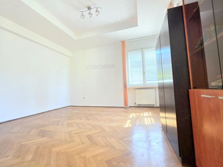 Apartament cu 2 camere în Parcul Carol