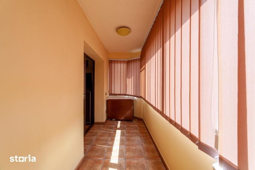 Apartament cu 4 camere decomandat în Găvana