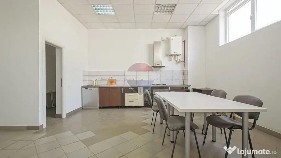 Spațiu comercial, de 370 mp, în Centură