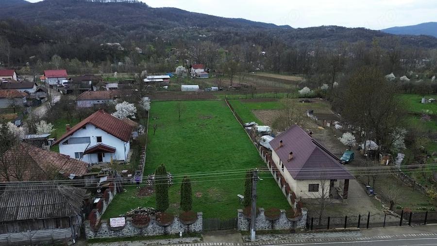 Teren de 2823 mp, în Sălătrucel