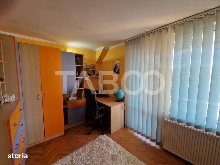 Casă cu 4 camere în Cisnădioara