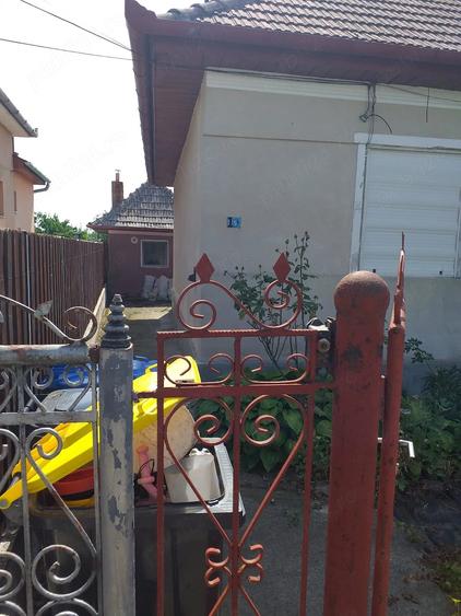 Casă cu 2 camere cu Teren 747 Mp în Central