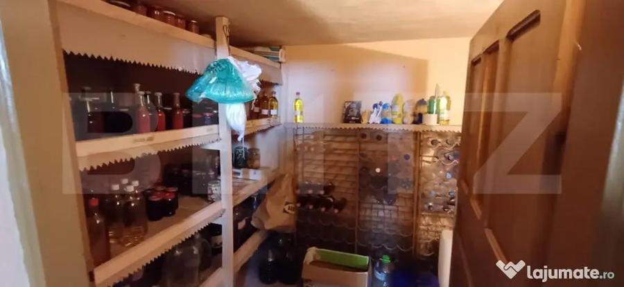 Casă cu 3 camere cu Teren 1800 Mp în Centura