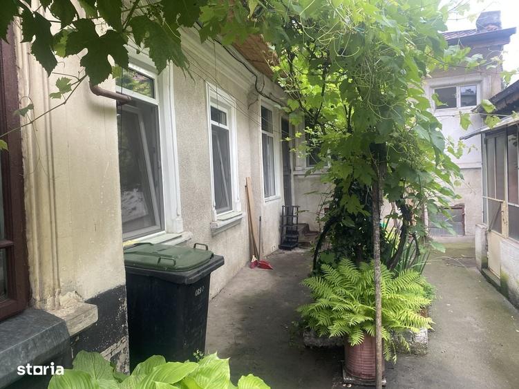 Apartament cu 2 camere decomandat în Foișorul de Foc