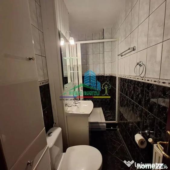Apartament cu 4 camere decomandat în Ultracentral