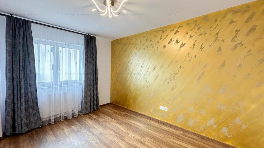 Apartament cu 3 camere decomandat în Avantgarden