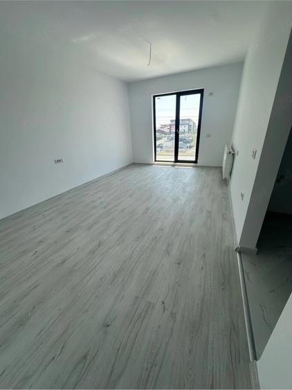 Apartament cu 2 camere decomandat în Dobroești