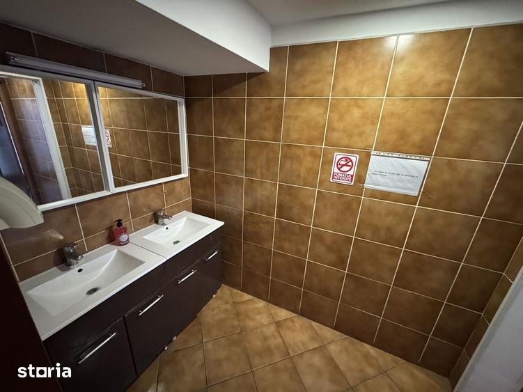 Spațiu comercial, de 40 mp, în Centrul Civic