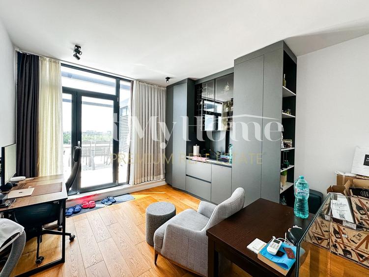 Apartament cu 4 camere decomandat, mobilat în Iancu Nicolae