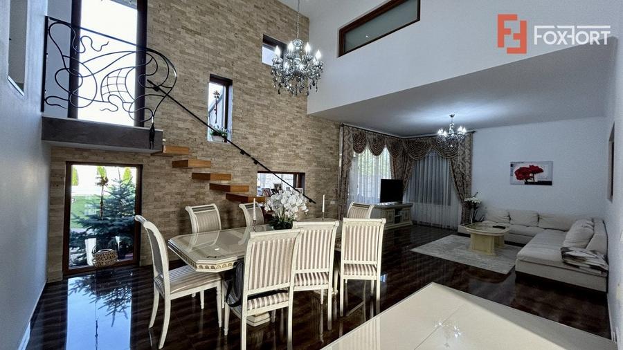 Casă individuală cu 4 camere cu Piscina în Sânandrei
