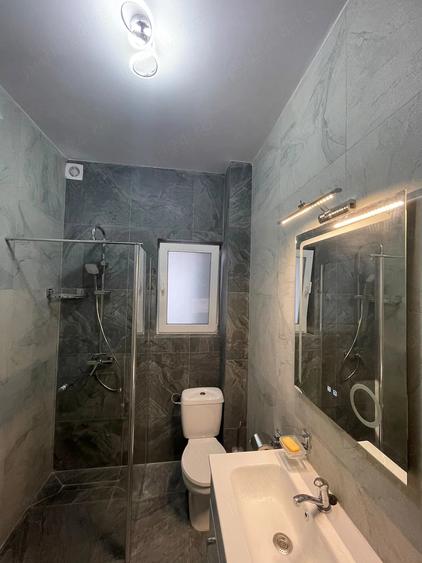 Apartament cu 2 camere decomandat în 1 Mai