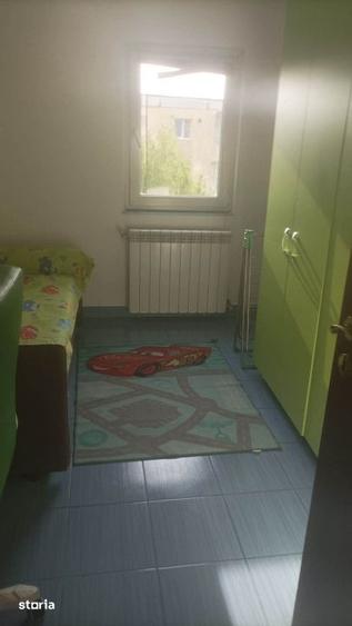 De vanzare apartament 3 camere, Fagaras - 2