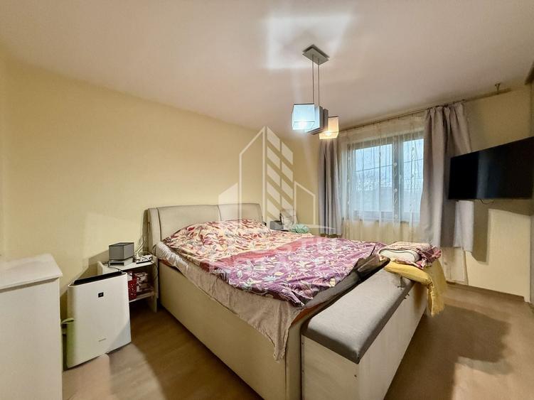 Apartament cu 3 camere decomandat, mobilat în Lunei