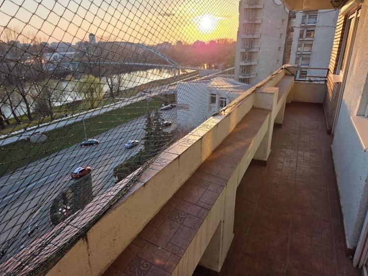 Apartament cu 2 camere în Ultracentral