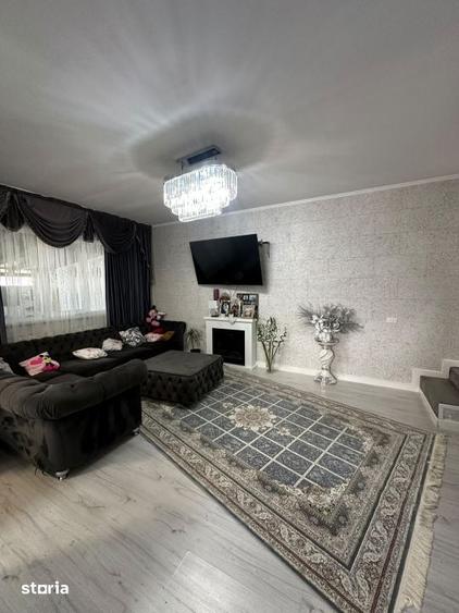 Casă cu 3 camere cu Teren 100 Mp în Central