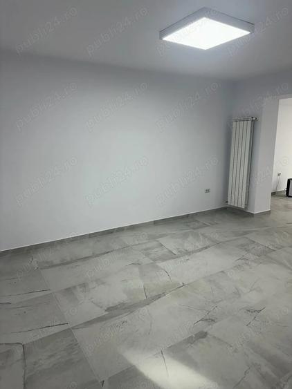 Spațiu comercial, de 90 mp, în Central