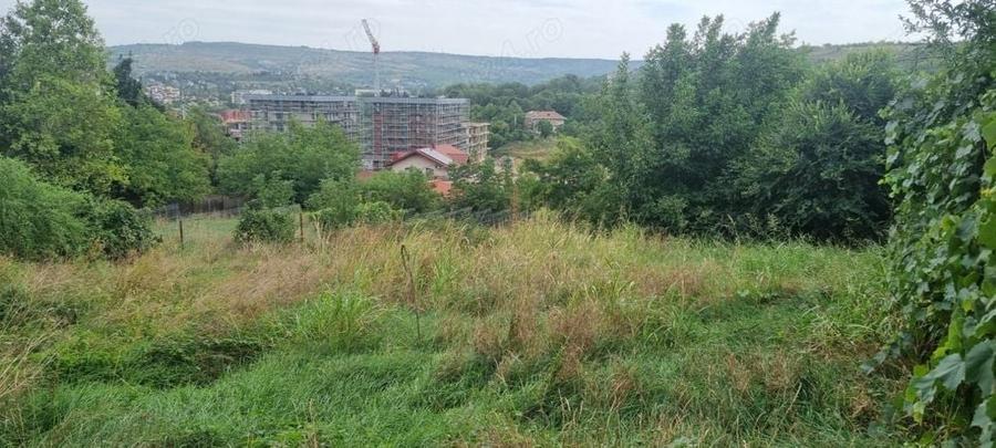 Teren în Bucium